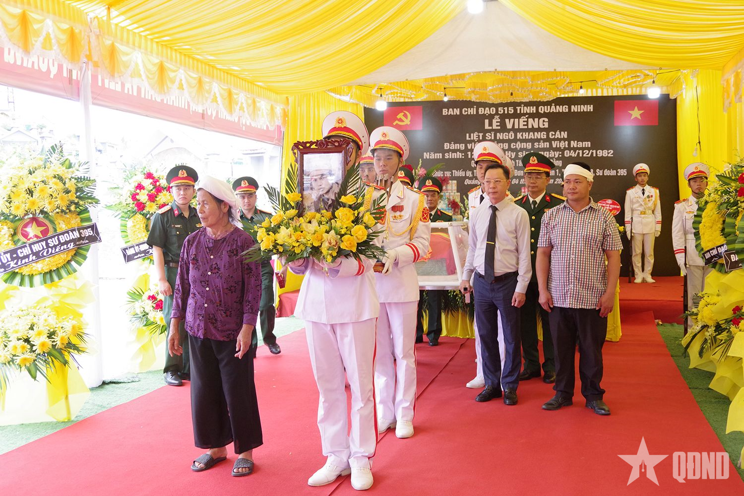 Quảng Ninh: Cất bốc, đưa hài cốt liệt sĩ Ngô Khang Cán về quê hương Cao Bằng